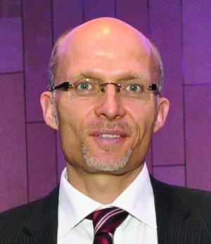 Connect with industry peers at leading edge seminar series